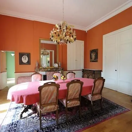 La France - Chateau Ferienhaus